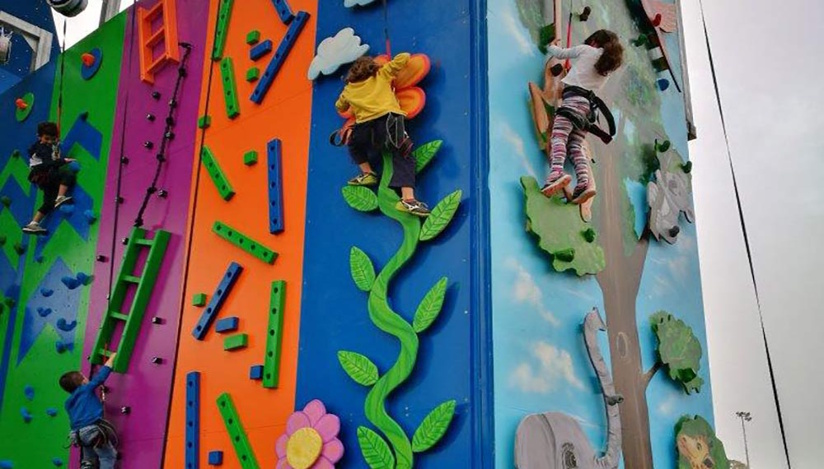 פנטופיה איי קלימב ראשון לציון- iClimb – Funtopia אתר לגדול